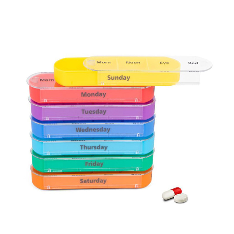 Customized Daily Weekly Pill Organizer with PU Case 